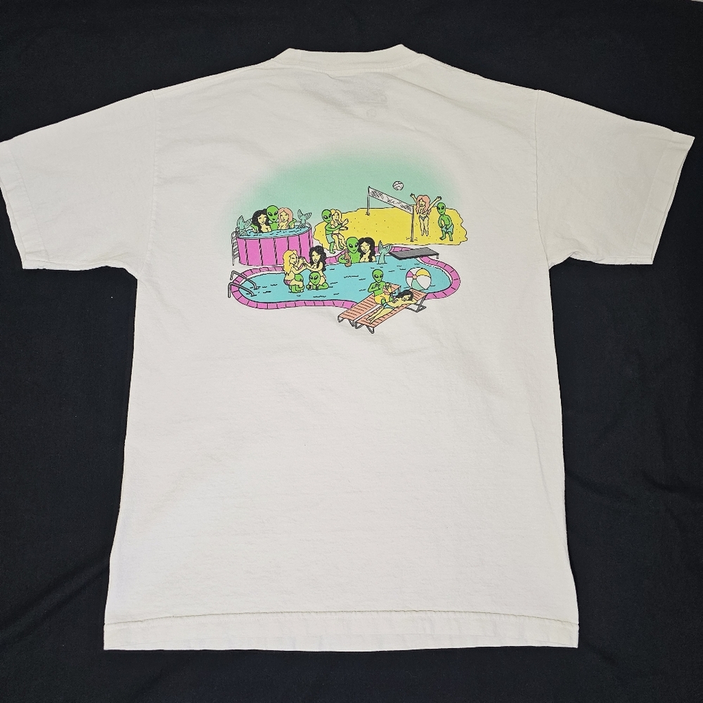 a.lab Alien Pool Party Graphic Tee White Size M Funny Retro Streetwear Y2K Vibe